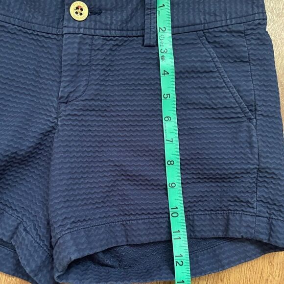 Lilly Pulitzer The Callahan navy blue textured shorts sz 4 - Picture 6 of 12